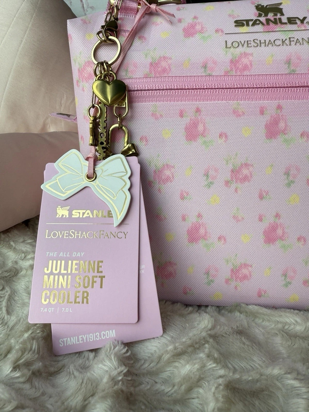 Pink Floral Lunch Bag Insulated Cooler Bag for Women, Reusable Lunch Tote with Shoulder Strap, Portable Food Storage Bag