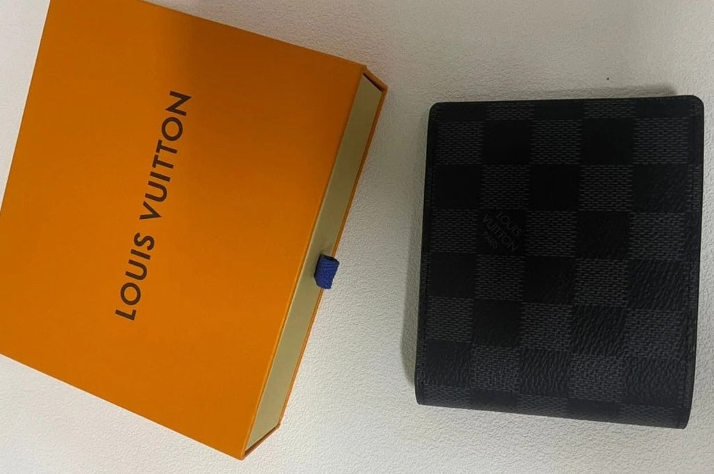 Louis Vuitton Damier Graphite Wallet – Luxury Black Checkered Leather Men’s Bifold Wallet